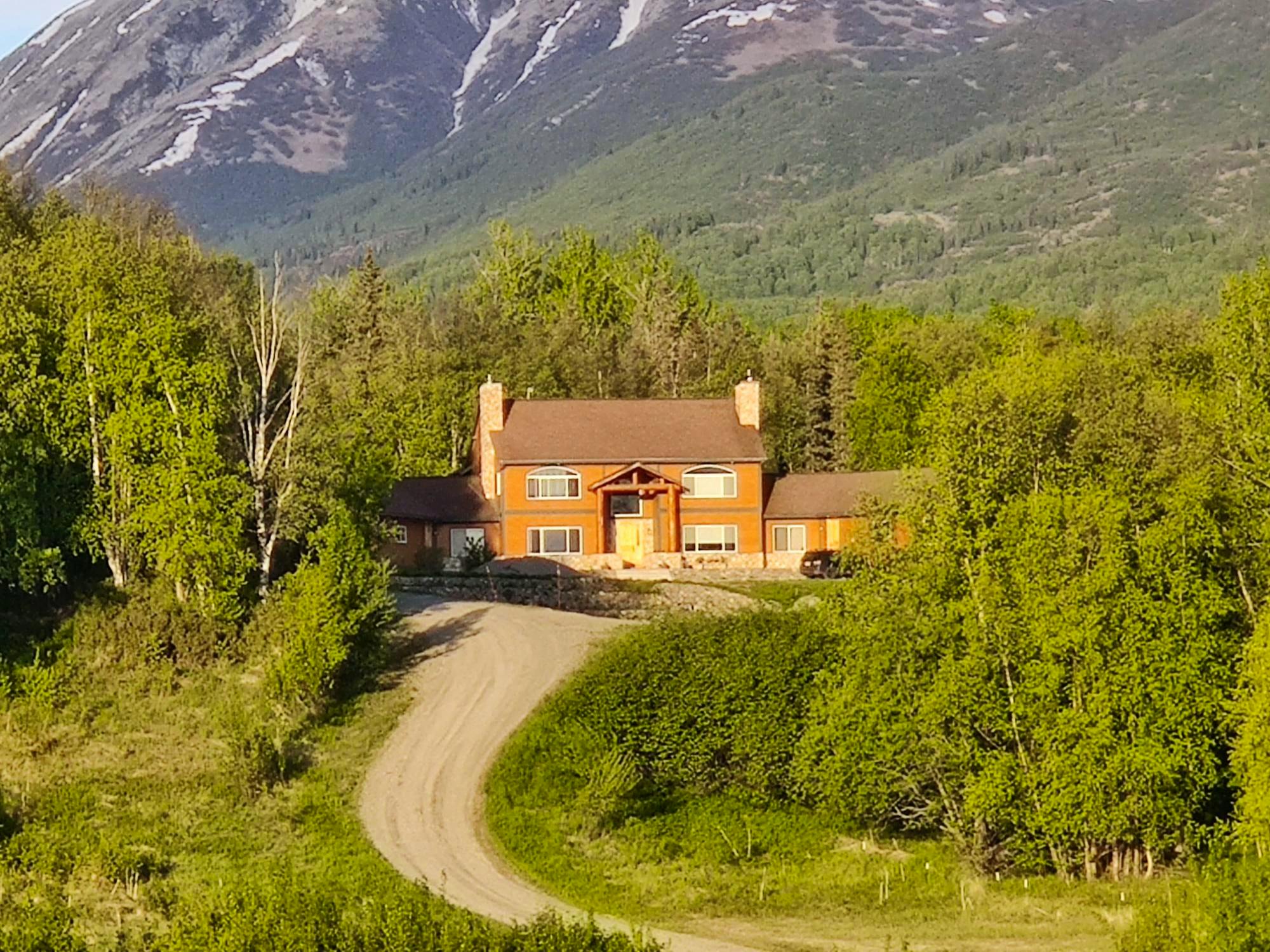 alaskan-native-woman-operated-family-peony-farm-and-wedding-venue